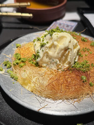 Masa Kunafa. Fabrica china estándar de la UE, comida rápida y comida para llevar adaptada, suministro a granel.